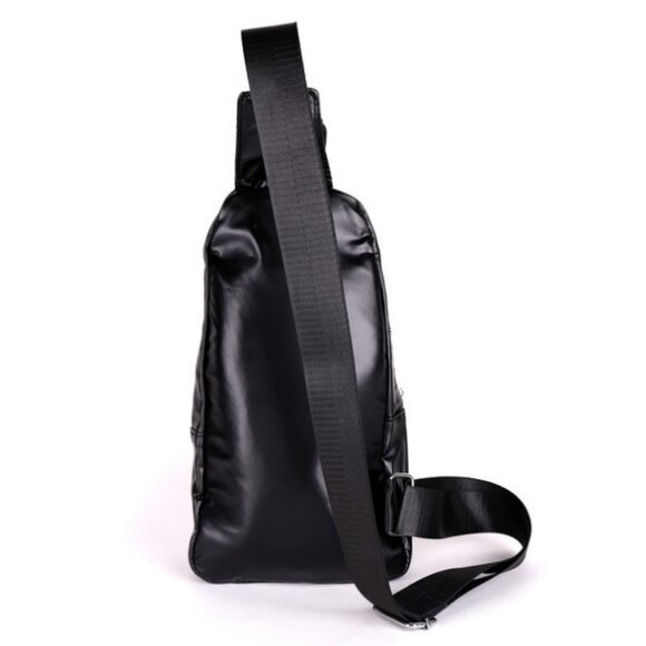 Quilted Sling Bag- Belt Bag- Black- Nylon Polyester - NWT - Picture 6 of 9